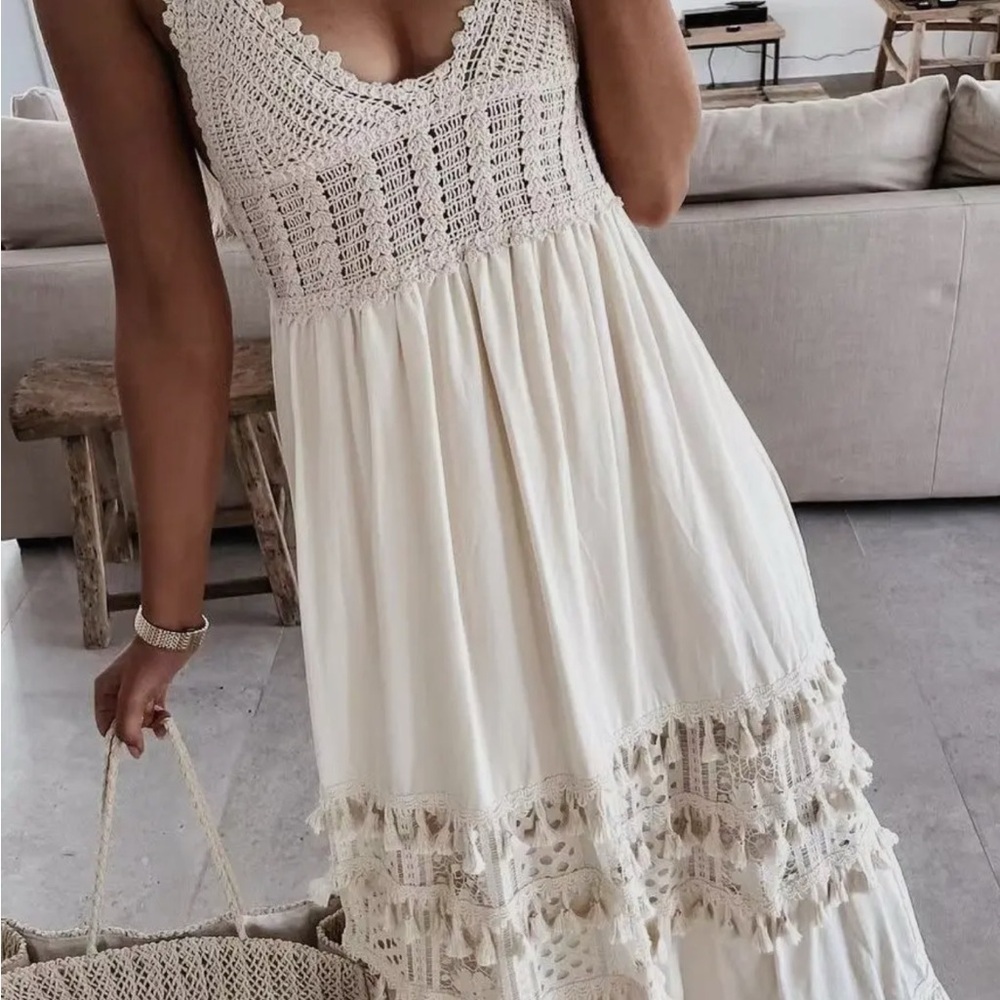 Elegant Cream Lace Maxi Dress